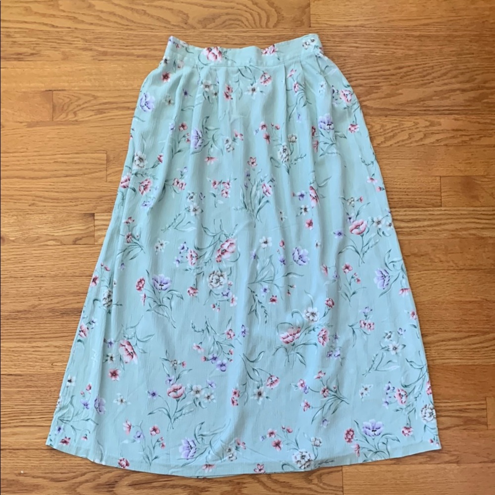 Jaclyn Smith Mint Green Midi Skirt Resort Wear
